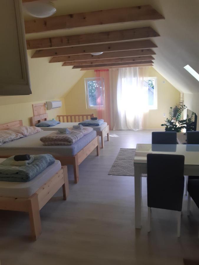 Mirella Rooms Palić Exterior foto