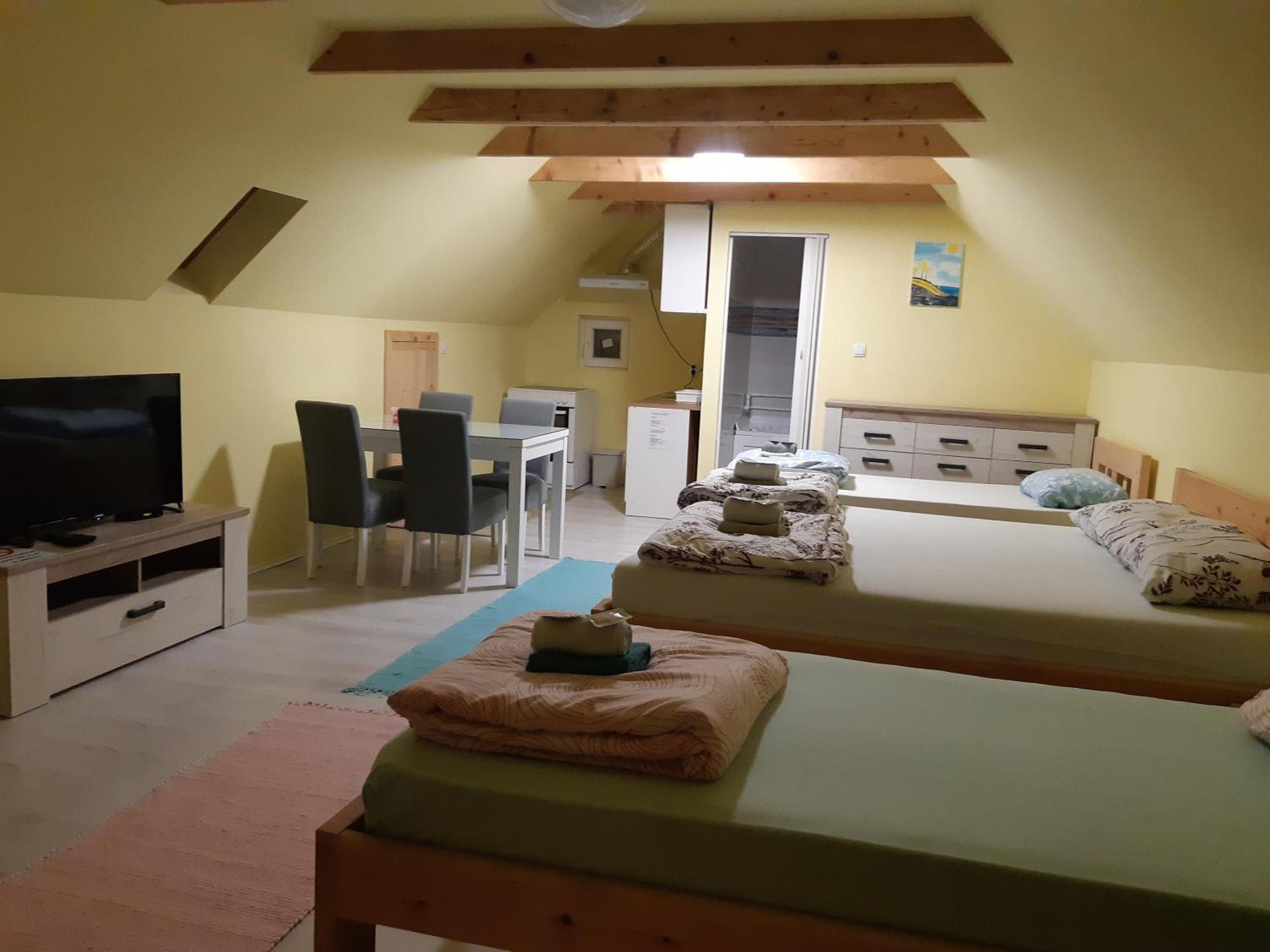 Mirella Rooms Palić Habitación foto